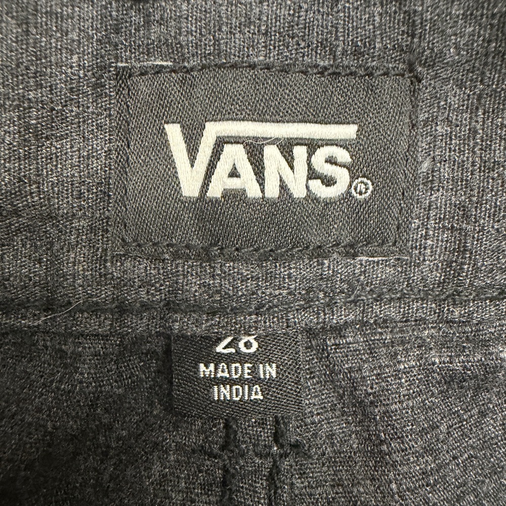 VANS black cargo shorts - size 28 - Picture 6 of 10